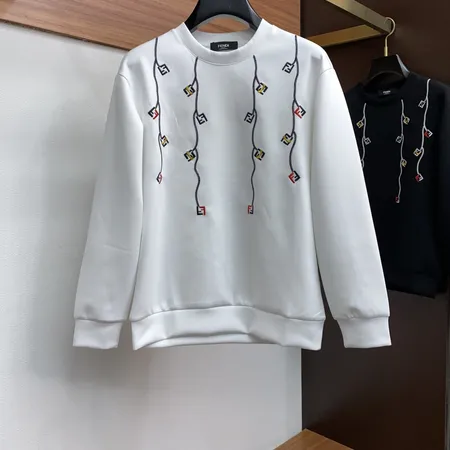 フェンディ パーカー