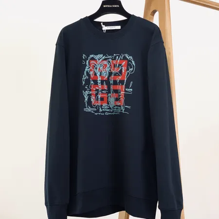 ジバンシィ パーカー