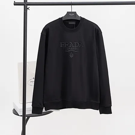 プラダ パーカー