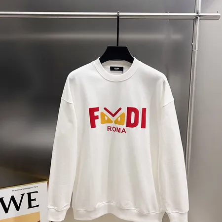 フェンディ パーカー