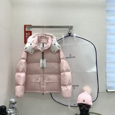 モンクレール ダウンジャケット