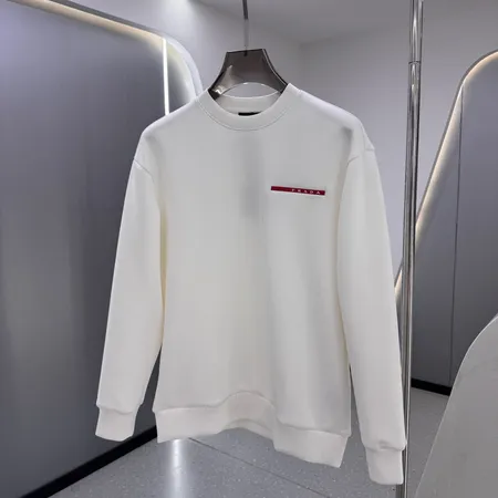 プラダ パーカー