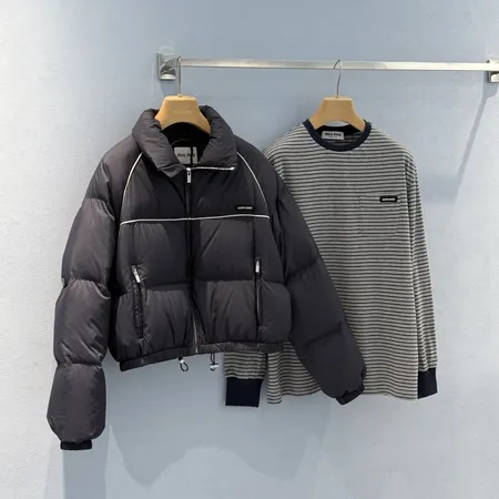 ステューシー ダウンジャケット