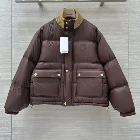 セリーヌ ダウンジャケット
