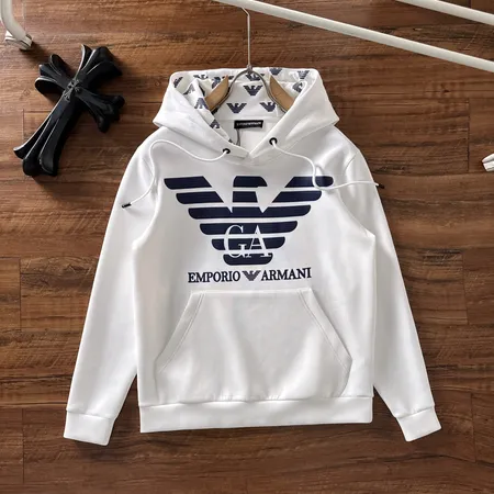 アルマーニ パーカー