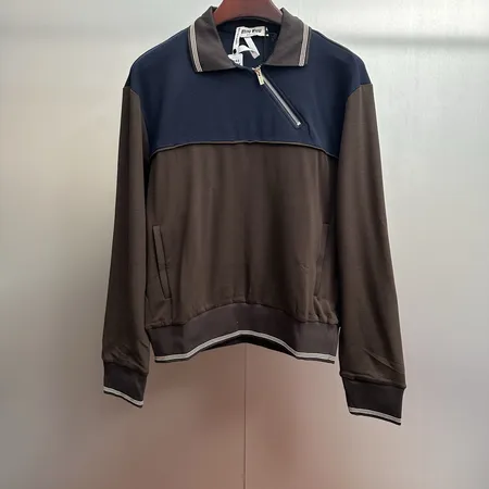 ミュウミュウ パーカー