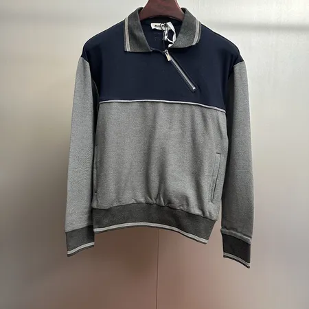 ミュウミュウ パーカー