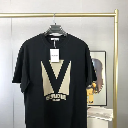 ヴァレンティノ Tシャツ