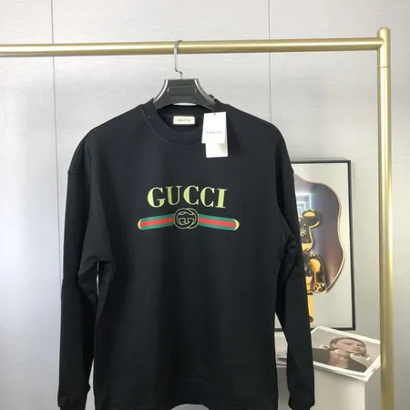 グッチ パーカー