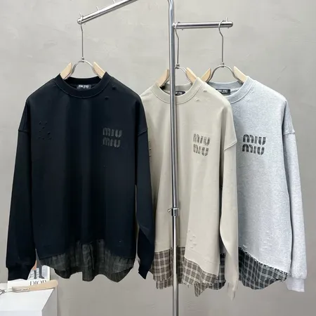 ミュウミュウ パーカー