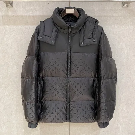 ルイヴィトン ダウンジャケット