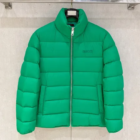 グッチ ダウンジャケット