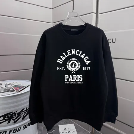 バレンシアガ パーカー