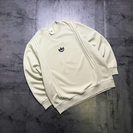 アディダス パーカー