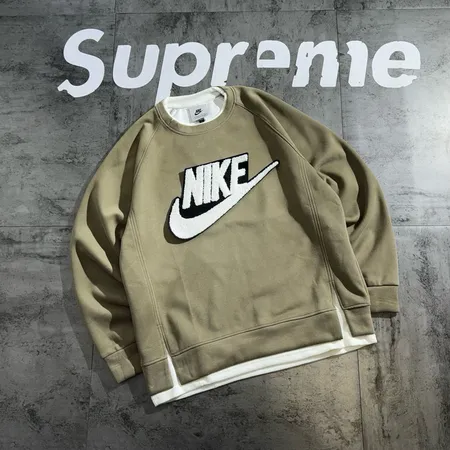 ナイキ パーカー