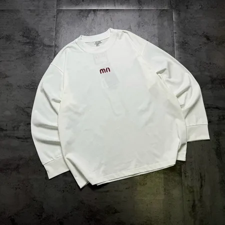 ミュウミュウ パーカー