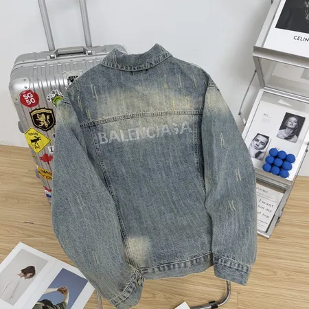 バレンシアガ ジャケット