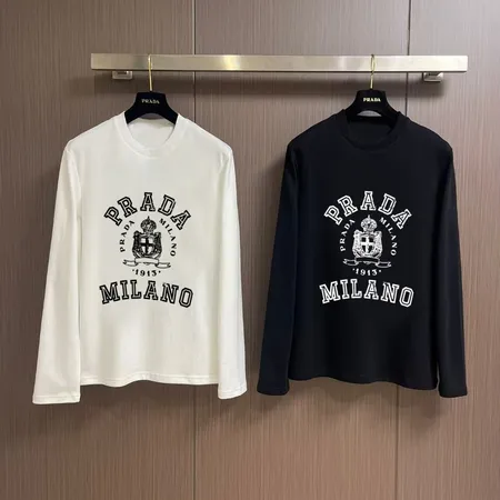 プラダ Tシャツ