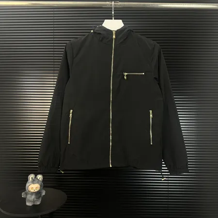 ヴェルサーチ パーカー