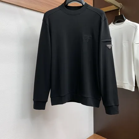 プラダ パーカー