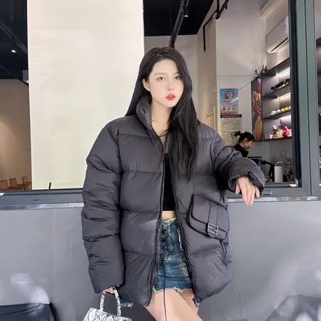 フェンディ ダウンジャケット