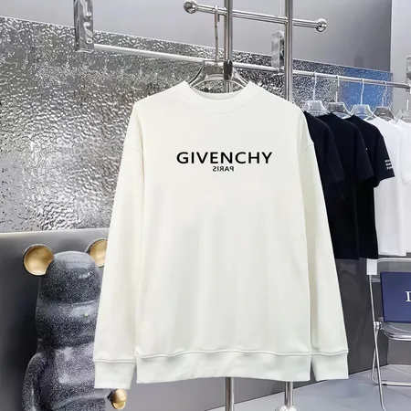 ジバンシィ パーカー