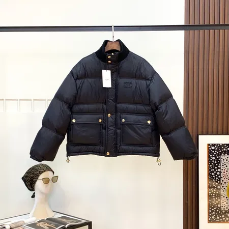 セリーヌ ダウンジャケット