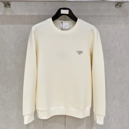 プラダ パーカー