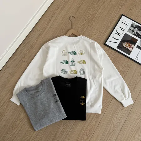 ノースフェイス パーカー