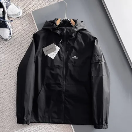 バレンシアガ ジャケット