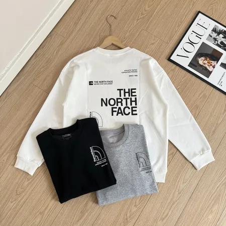 ノースフェイス パーカー