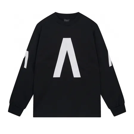 バレンシアガ Tシャツ