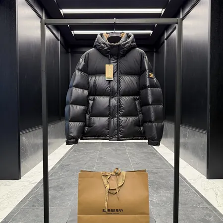 バーバリー ス ダウンジャケット