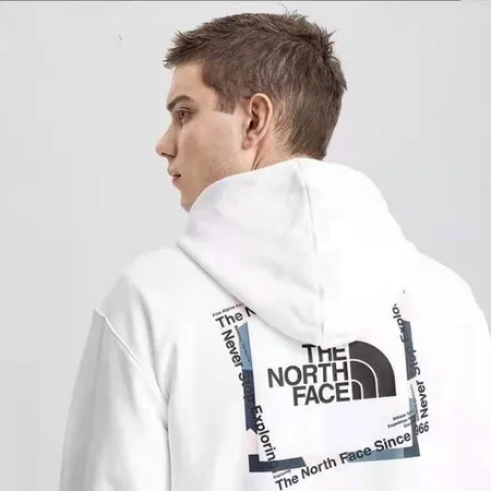 ノースフェイス パーカー