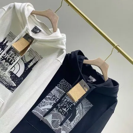 ノースフェイス パーカー