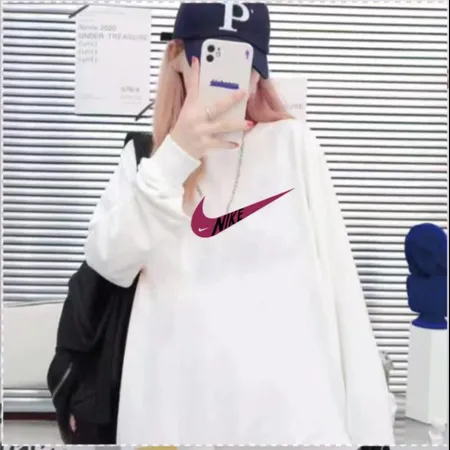 ナイキ パーカー