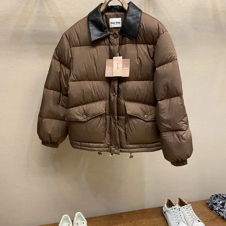 ミュウミュウ ダウンジャケット