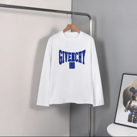 ジバンシィ Tシャツ