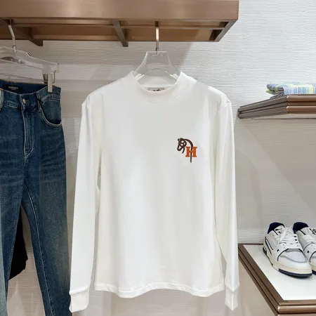 エルメス パーカー