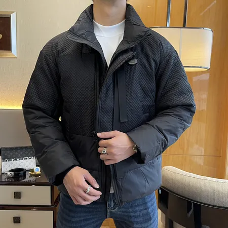 クリスチャン・ルブタン ダウンジャケット