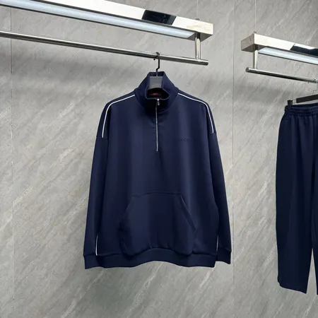 グッチ パーカー