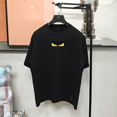フェンディ Tシャツ