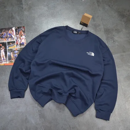 ノースフェイス パーカー