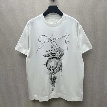 ジバンシィ Tシャツ
