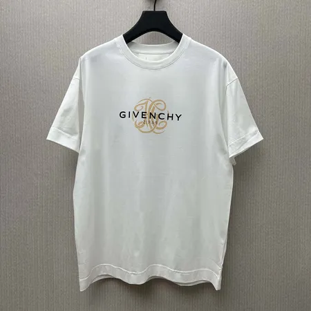 ジバンシィ Tシャツ