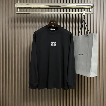 ロエベ Tシャツ