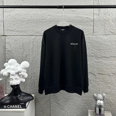 フェンディ パーカー