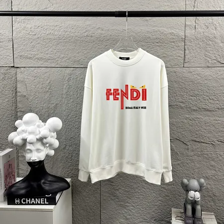 フェンディ パーカー