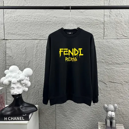 フェンディ パーカー