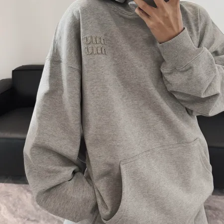 ミュウミュウ パーカー